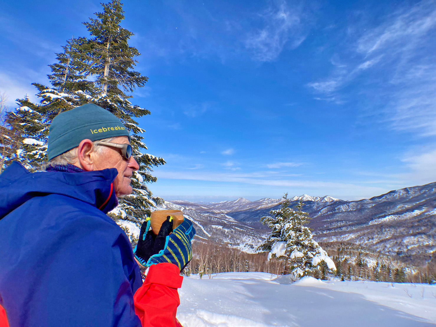 楽々山頂スノーシューガイド6　Snowshoe Mountain Top Group Tour report