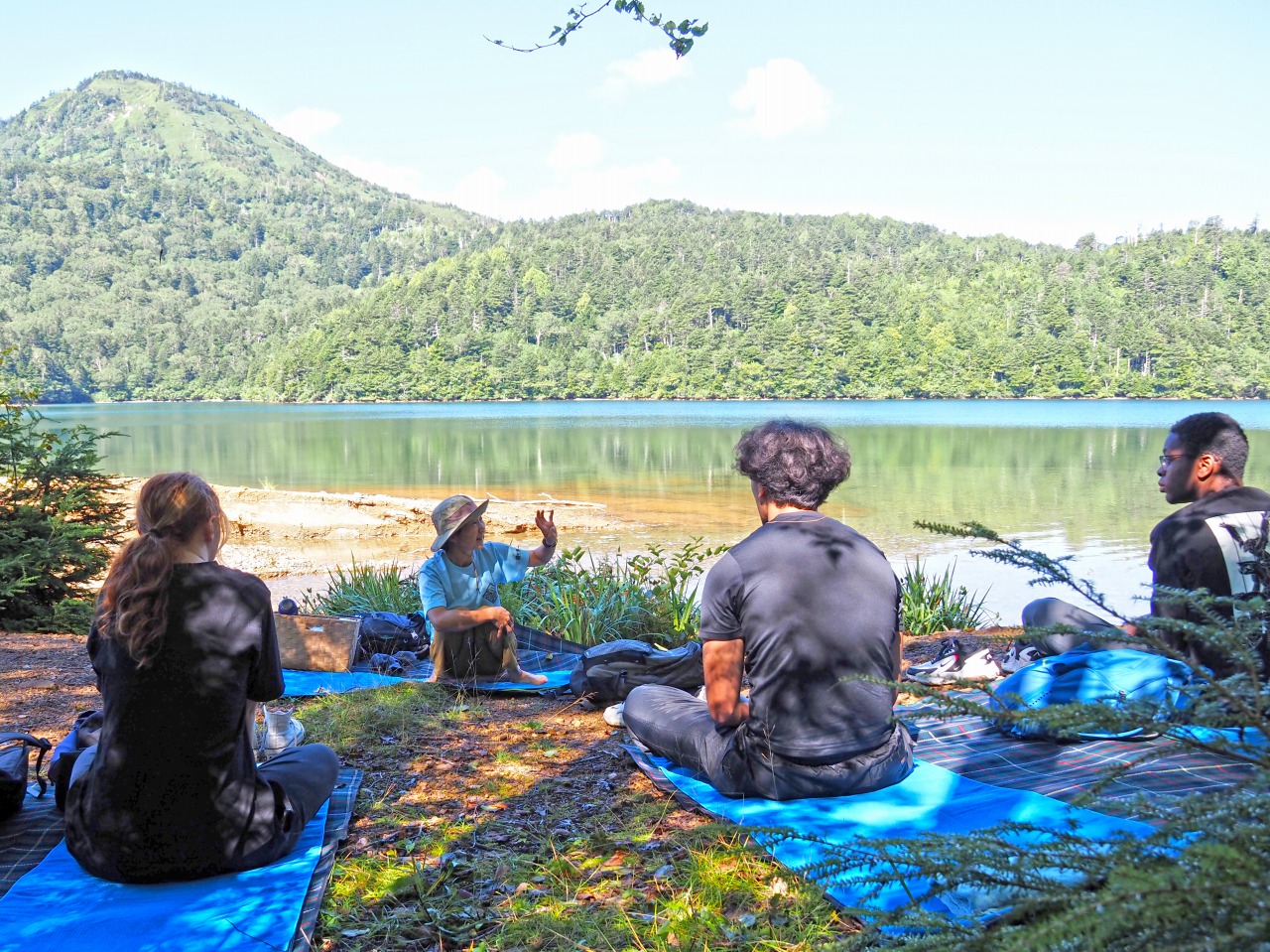 大沼池オーダーメイド森林セラピーツアー/Custom Forest Therapy Tour at Ōnuma-ike