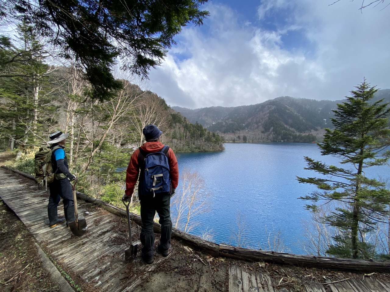 遊歩道整備/Trail maintenance